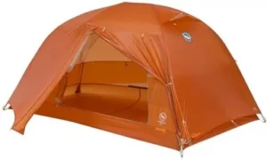 Big Agnes Copper Spur UL2 kahden hengen ultrakevyt kupoliteltta vaelluksille.