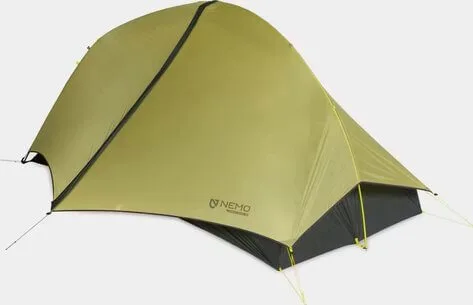 NEMO Hornet OSMO 2P ultrakevyt kahden hengen teltta retkeilykäyttöön.